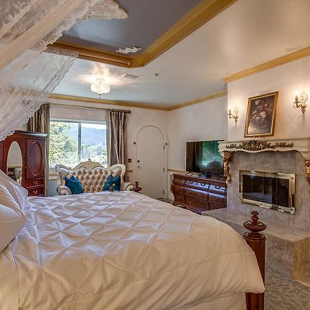 Storybook Riverside Inn Лівенворт Екстер'єр фото